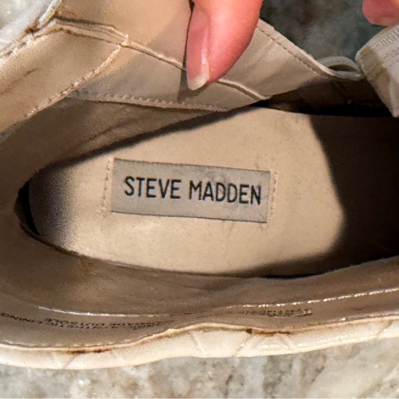 Women’s STEVE MADDEN Darma bone crocodile ankle boot- Size 9.5 - Picture 8 of 8